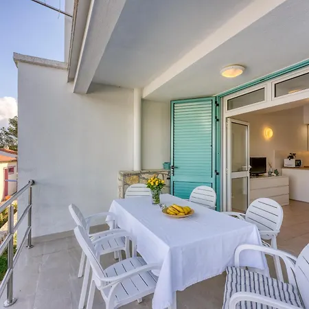 Apartament Valdarke Seaside - Happy Mali Lošinj