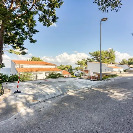 Valdarke Seaside - Happy *