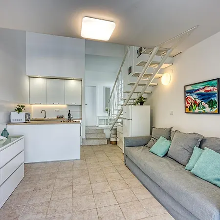Apartment Valdarke Seaside /w Sea View Terrace - Happy *