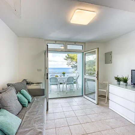 Valdarke Seaside - Happy * Mali Lošinj